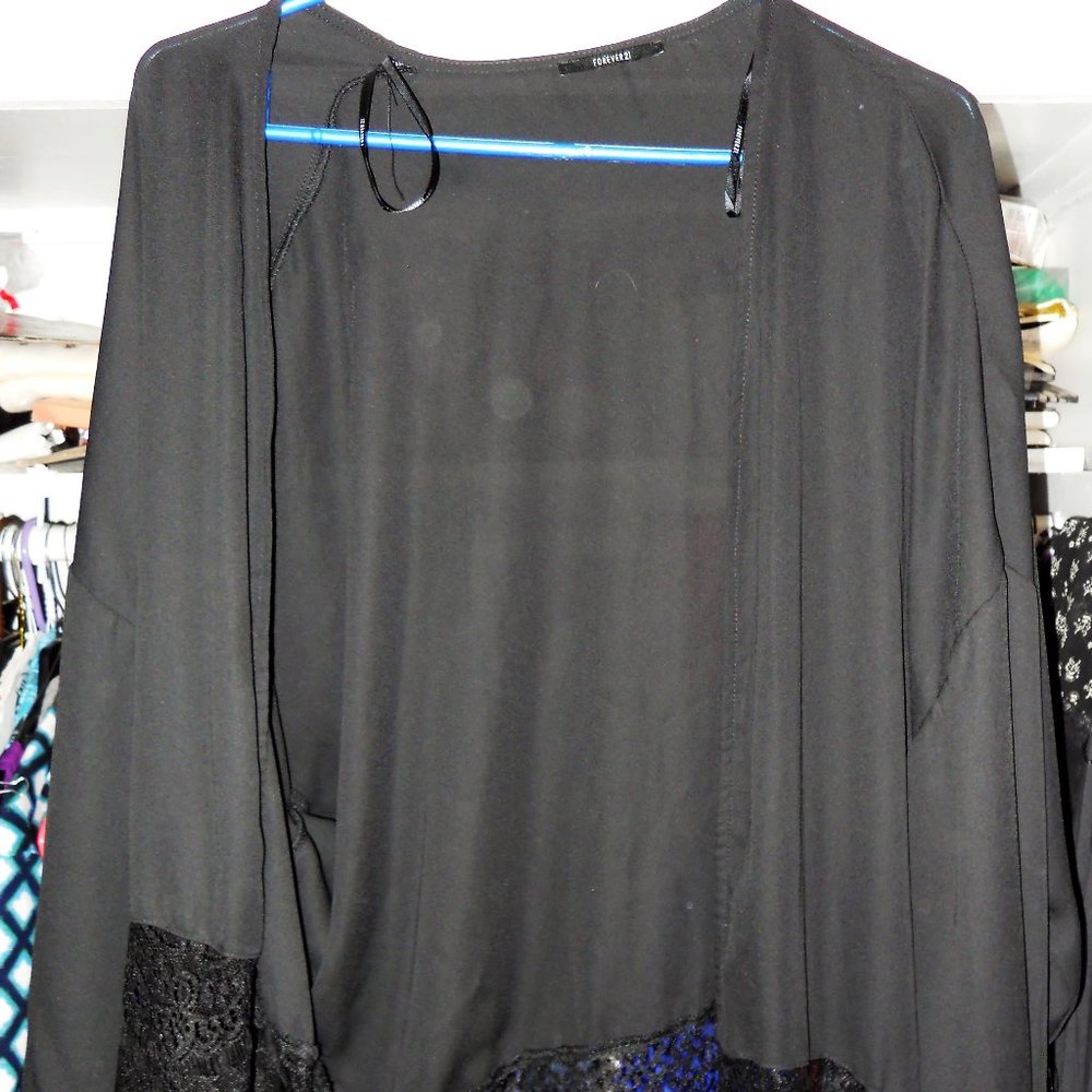 Forever 21 shawl jacket black poly lacy XL/1X?